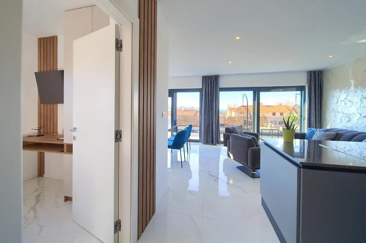 말린스카 Penthouse Rosa 아파트